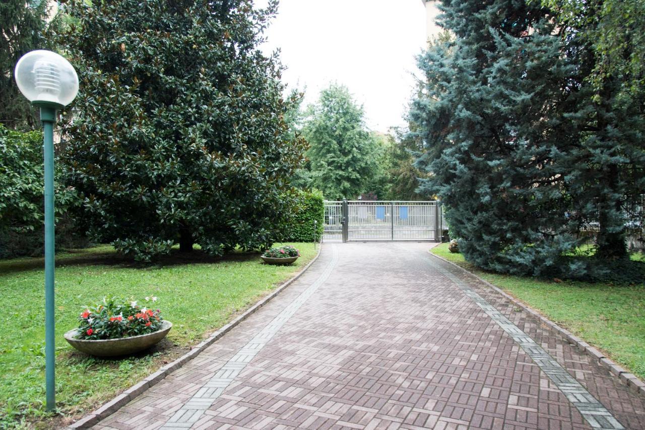 Youhosty - Delle Genziane 7 Appartement Milaan Buitenkant foto